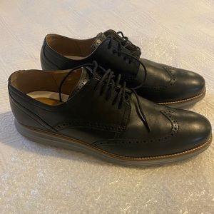 Cole Hann Men’s shoe/ Wingtip Oxford/ Size 13
